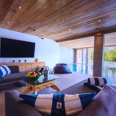 Exclusive Luxury Ski Chalet